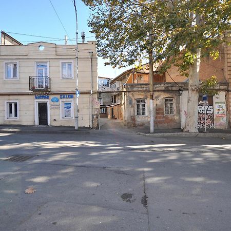Suzi Apartments Tbilisi Esterno foto
